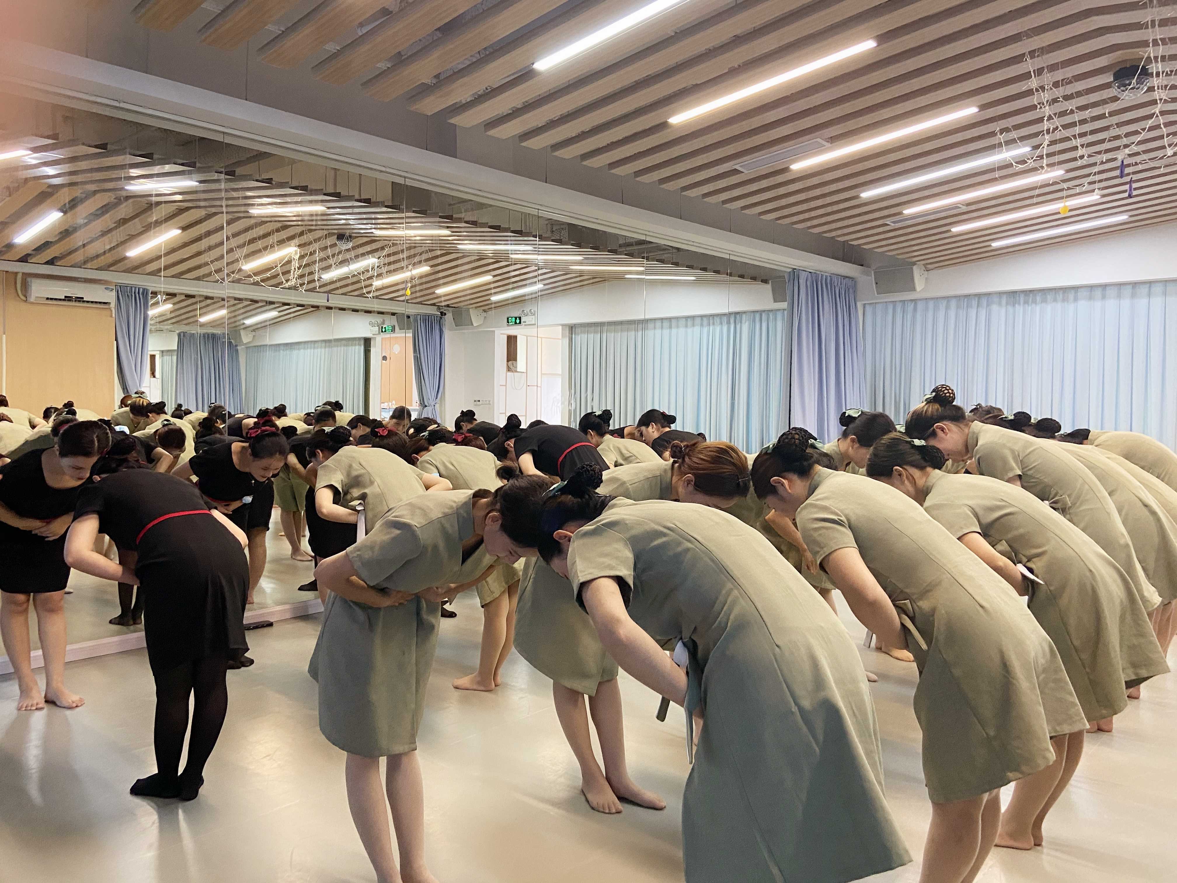 珠海培训领导礼仪案例